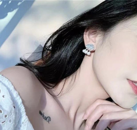 Beautifull Silver Plated Earrings